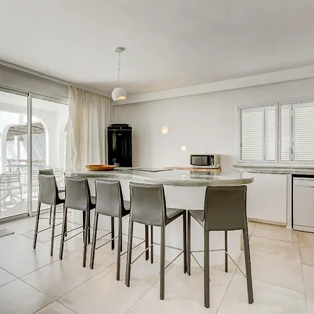 וילה Villa8 *