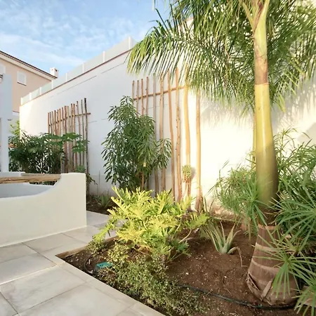 فيلة Villa8 *